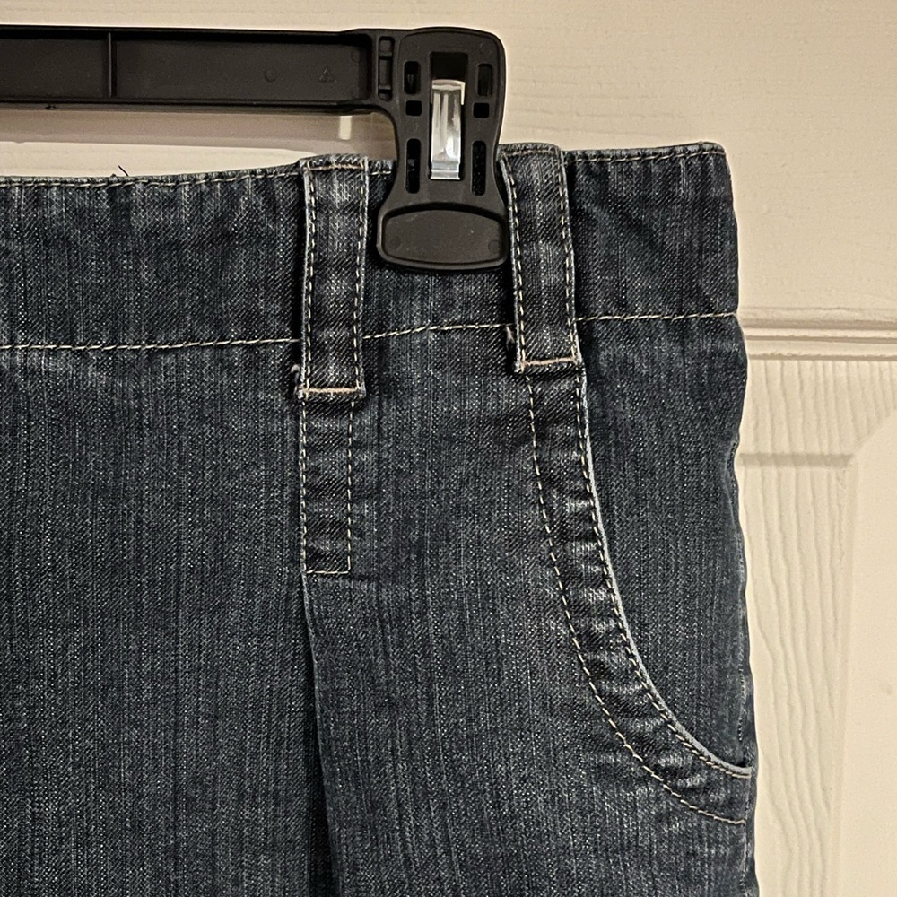Ann Taylor Loft Women’s Denim Skirt, Size 12 - Picture 3 of 8